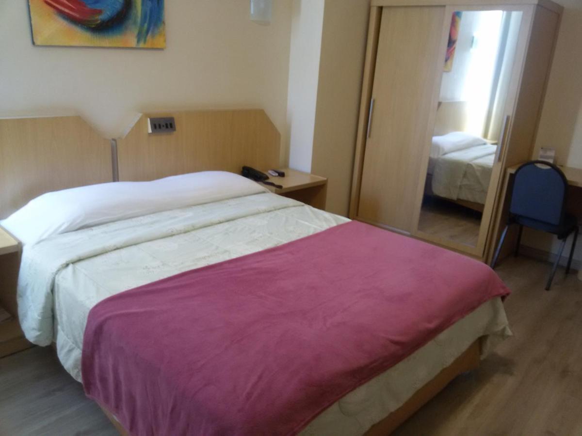 Airam Brasilia Hotel Экстерьер фото