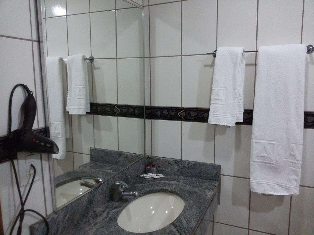 Airam Brasilia Hotel Экстерьер фото